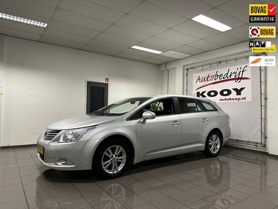 Toyota Avensis Wagon 1.8 VVTi Dynamic * Automaat / Trekhaak