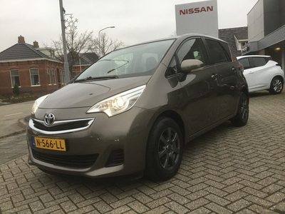 Toyota Verso-S 1.3 VVT-i Dynamic Navigatie Trekhaak