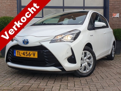 Toyota Yaris 1.5 Hybrid Active, AUT, Navigatie. (bj 2018)