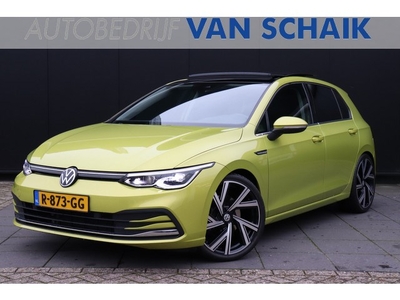 Volkswagen Golf 1.5 eTSI R-Line AUT LED SCHUIFDAK