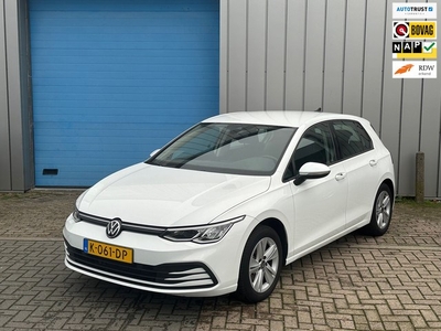 Volkswagen Golf 1.5 TSI Life PDC LED EERSTE EIGENAAR