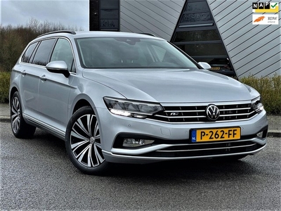 Volkswagen PASSAT 2.0 TDI Business R DSG automaat Navi