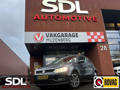 Volkswagen Polo 1.0 Easyline // AIRCO // PDC // LICHT