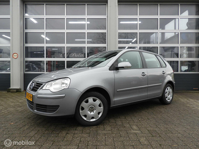 Volkswagen Polo 1.2-12V Airco , 5 drs