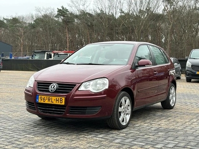 Volkswagen Polo 1.4-16V Comfortline