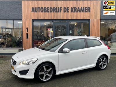 VOLVO C30 2.0 R-Design