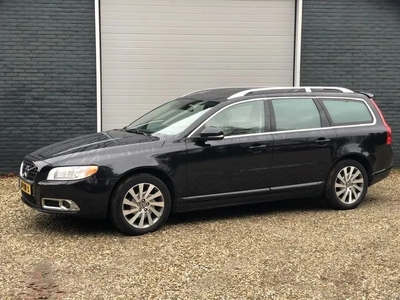 Volvo V70 1.6 T4 Limited Edition (bj 2012, automaat)