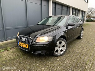 Audi A3 1.6 Attraction Cruise Control Aux Bluetooth N.A.P.