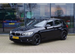 BMW 1-serie 118i 136 PK Automaat Executive, Xenon