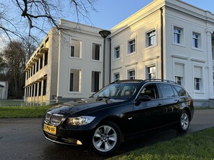 BMW 3 Serie 325 i 6 CIL.AUT LEDER, PANORAMADAK Touring