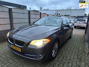 BMW 5-serie 523i High Executive SCHUIFKANTELDAK/ LM VELGEN/