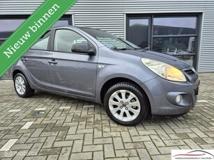 Hyundai i20 1.4i DynamicVersion AIRCO 97000KM NAP!