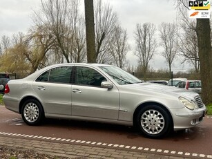 Mercedes-Benz E-klasse 200 K. Elegance