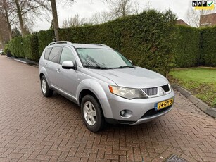 Mitsubishi Outlander 2.4 Intro Edition 2WD MEENEEMPRIJSJE.