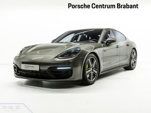 Porsche Panamera 4 E-Hybrid Platinum Edition