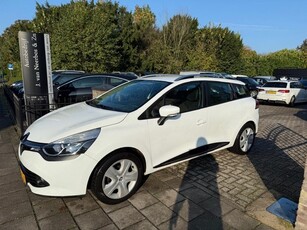 Renault Clio Estate 1.2-16V Night & Day (bj 2015)