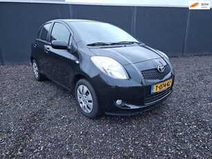 Toyota Yaris 1.0 VVTi Spirit AIRCO/5-DEURS/EL.RAMEN