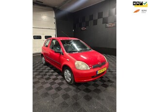 Toyota Yaris 1.3-16V VVT-i Sol Automaat