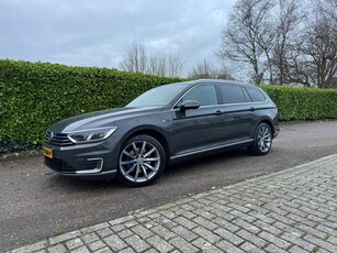 Volkswagen Passat Variant 1.4 TSI GTE Connected Series Plus