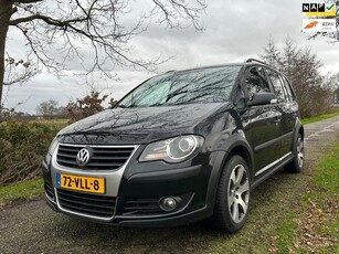 Volkswagen Touran 2.0 TDI Cross