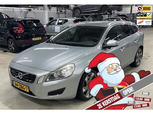 Volvo V60 2.0 T5 Ocean Race AUTOMAAT 240 PK TREKHAAK