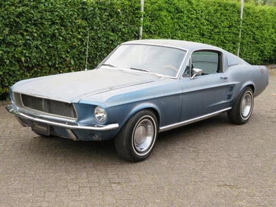 Ford Mustang Fastback