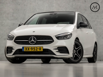 MERCEDES B-KLASSE 180d AMG Sport Automaat (PANORAMADAK, APPLE CARPLAY, GROOT NAVI, CAMERA, LEDER/ALCANTARA, GETINT GLAS, STOELVERWARMING, DIGITAL COCKPIT, ZWART HEMEL, NIEUWSTAAT)