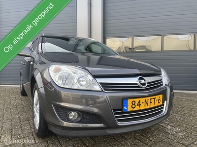 OPEL ASTRA Wagon 1.6 Cosmo Uitvoering _ 1Ste Eigenaar/Leer