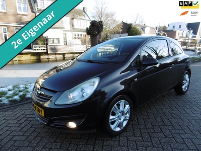 OPEL CORSA 1.4-16V 101pk Color Edition Airco Historie 2e eigenaar