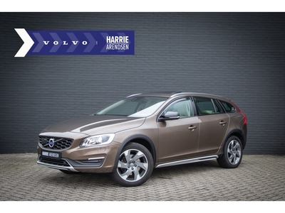 VOLVO V60 Cross Country T5 Aut.8 Polar+, Schuifdak, Leder, Xenon, 18 Inch, Standkachel