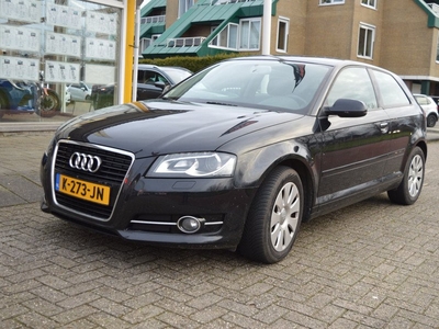 Audi A3 1.2 TFSI Ambition Clima / Lmv / Cruise control