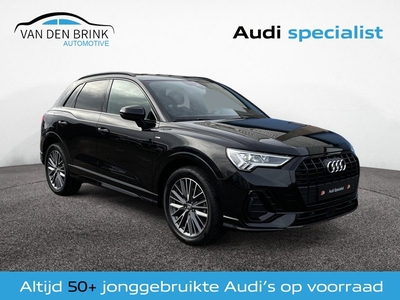 Audi Q3 35 TFSI S-Line Black Edition