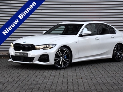 BMW 3-serie 320d Executive Edition | M Sport | Leder | Adaptive Cruise | Schuifdak |