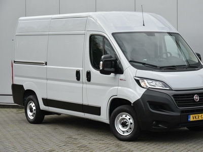 Fiat Ducato 30 2.3 L2H2 Clima Airco Navi Camera Trekhaak E6