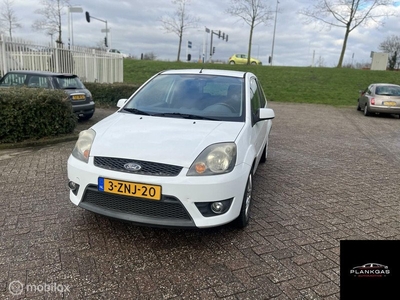 Ford Fiesta 1.4-16V Futura XL