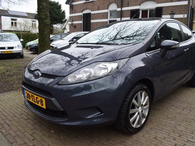 Ford Fiesta 1.4 Trend Airco/LMV Top onderh.