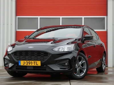 Ford Focus 1.0 EcoBoost Hybrid ST Line Business/ zeer mooi!