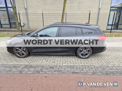 FORD FOCUS Wagon 1.0 EcoBoost ST Line Business 125pk/92kW Automaat | Alarm | Winter Pack | Keyless | Clima | Camera | Privacy | Zichtpack | etc. etc.