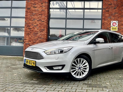 Ford Focus Wagon 1.5 Titanium Trekhaak | Stoelverwarming | Leer