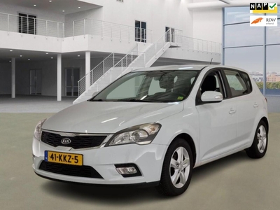 KIA CEE D 1.6 CVVT X-ecutive/TOPONDERH/2XSLEUTELS/AIRCO/PDC/CRUISE, hatchback, bj 2010