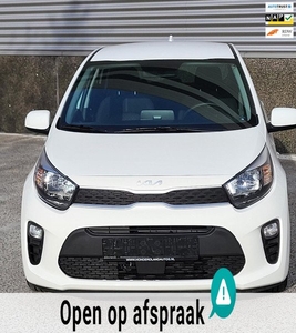 Kia Picanto AUTOMAAT 8 mnd oud full option