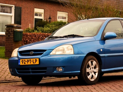 KIA RIO 1.5 LS Ice MET AIRCO, ELEC. RAMEN EN MEER, hatchback, bj 2004