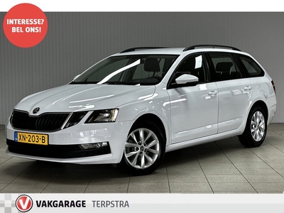 Škoda Octavia Combi 1.0 TSI Greentech Ambition Business /Trekhaak /Apple + Android /Navi /Climat /Cruise /Elek. pakket /Bluetooth /Regensensor /16