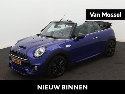 Mini Mini Cabrio 2.0 Cooper S | LEDER INTERIEUR | ACHTERUITRIJCAMERA | HARMAN KARDON AUDIO | NAVIGATIE | PARKEERSENSOREN VOOR EN ACHTER | CLIMATE CONTROL | STOELVERWARMING | HEAD UP DISPLAY | 17