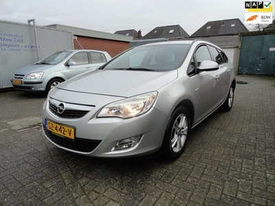 Opel Astra Sports Tourer 1.4 Turbo Edition (KM 246852 NAP CLIMA)