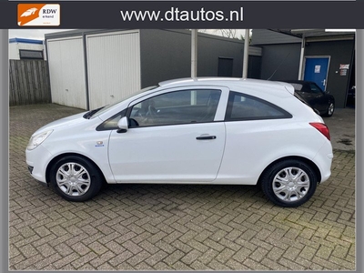 Opel Corsa 1.2-16V Selection apk bij aflevering