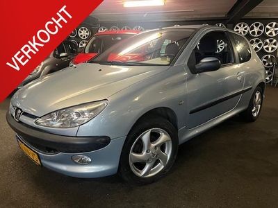 Peugeot 206 1.4 gentry, Airco, rijklaar apk t/m 16-2-2025