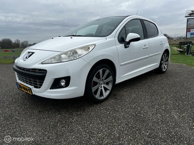 Peugeot 207 1.6 THP Féline