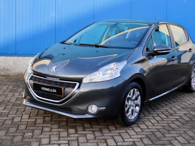 PEUGEOT 208 1.2 VTi Envy