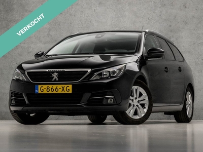 Peugeot 308 SW 1.2 PureTech Sport (PANORAMADAK, APPLE CARPLAY, NAVIGATIE, GETINT GLAS, SPORTSTOELEN, CRUISE, DAKRAILS, NIEUWSTAAT)